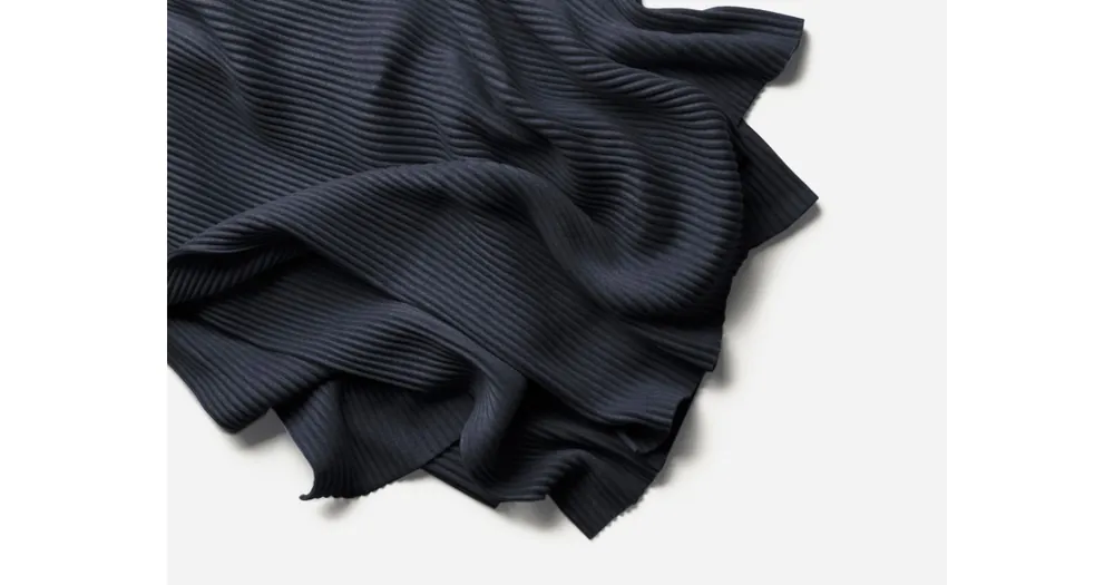 Deka Pleece Black 170 x 140 cm Nejlepší Volba