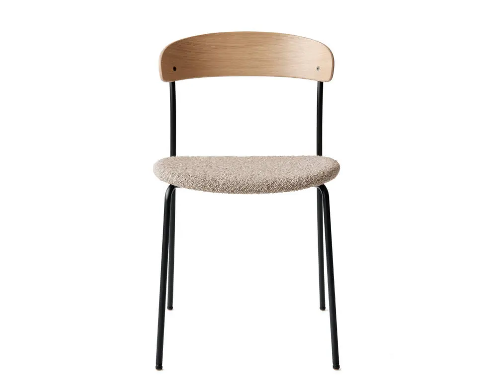 Čalouněná židle Missing Chair, lacquered oak/Barnum 3 Víkendová Akce