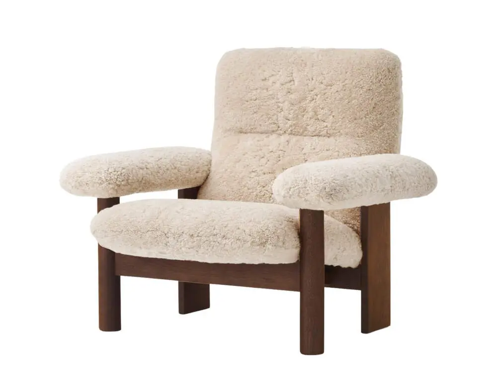 Křeslo Brasilia Lounge Chair, Sheepskin nature/dark stained oak Nakupujte Hned