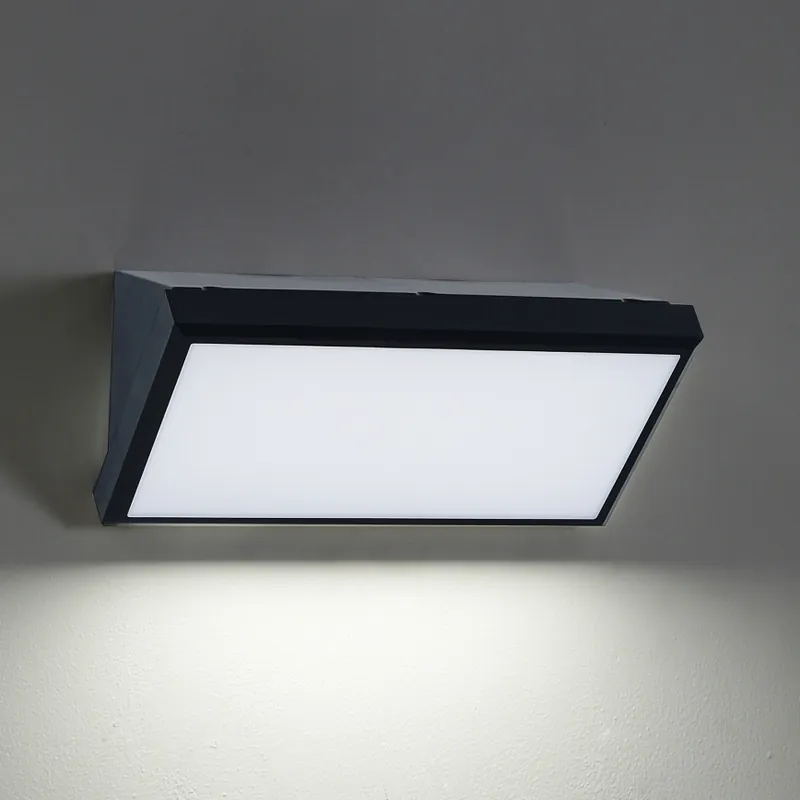 Bezpečná Platba Brilagi - Venkovní nástěnné svítidlo TRIANGLE 1xE27/60W/230V černá IP65