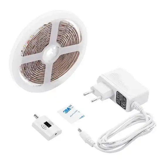 Akční Cena LED Stmívatelný pásek 180xLED/4,8W/230V 3m