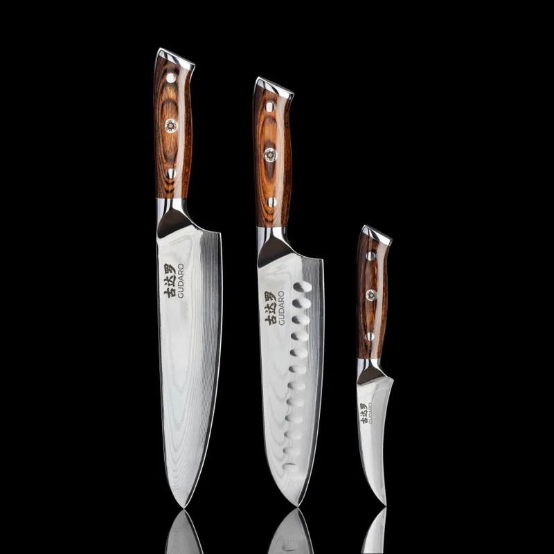 Gudaro - SADA 1x Damaškový šéfkuchařský nůž FENG 8", 67 vrstev oceli, délka 20 cm + 1x damaškový Santoku kuchyňský nůž FENG 7,5", 67 vrstev oceli, délka 18 cm + 1x ZDARMA damaškový kuchyňský nůž na ovoce FENG 3,5", 67 vrstev oceli, délka 9,5 cm Akční Cena
